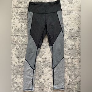 Geometric Grey Leggings